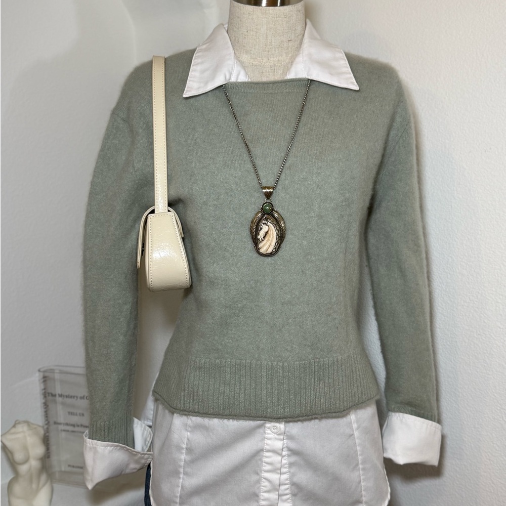 100% Cashmere Sage Green Sweater